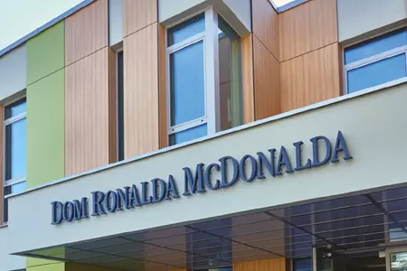Dom Ronalda McDonalda 1