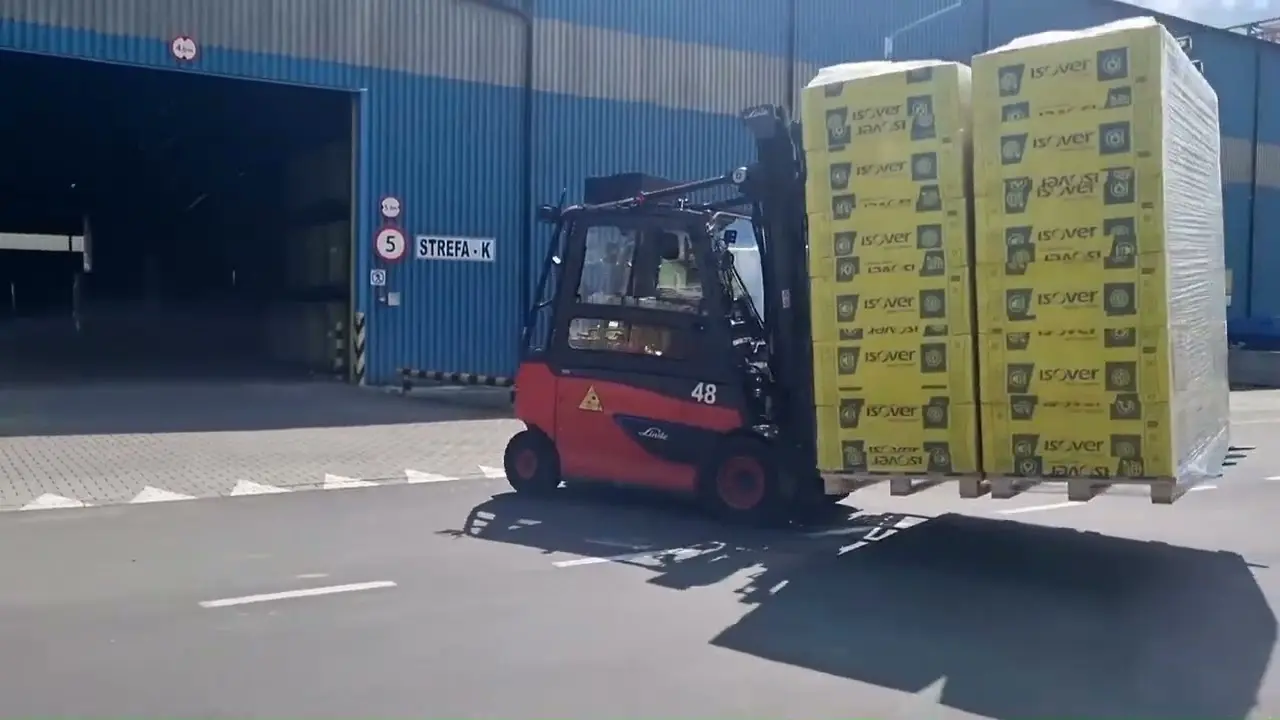 Isover robi swoje - Logistyka thumbnail